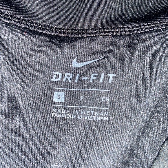 Nike women’s running shorts - Picture 4 of 5